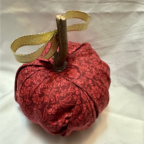 Pumpkin Decor - Picture 2 of 12